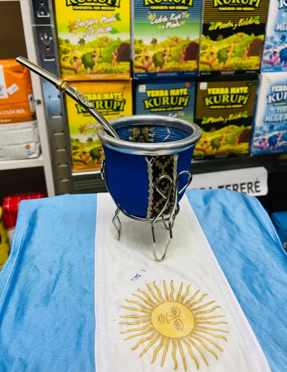 Mate de Vidrio Forrado / con Base Metalica